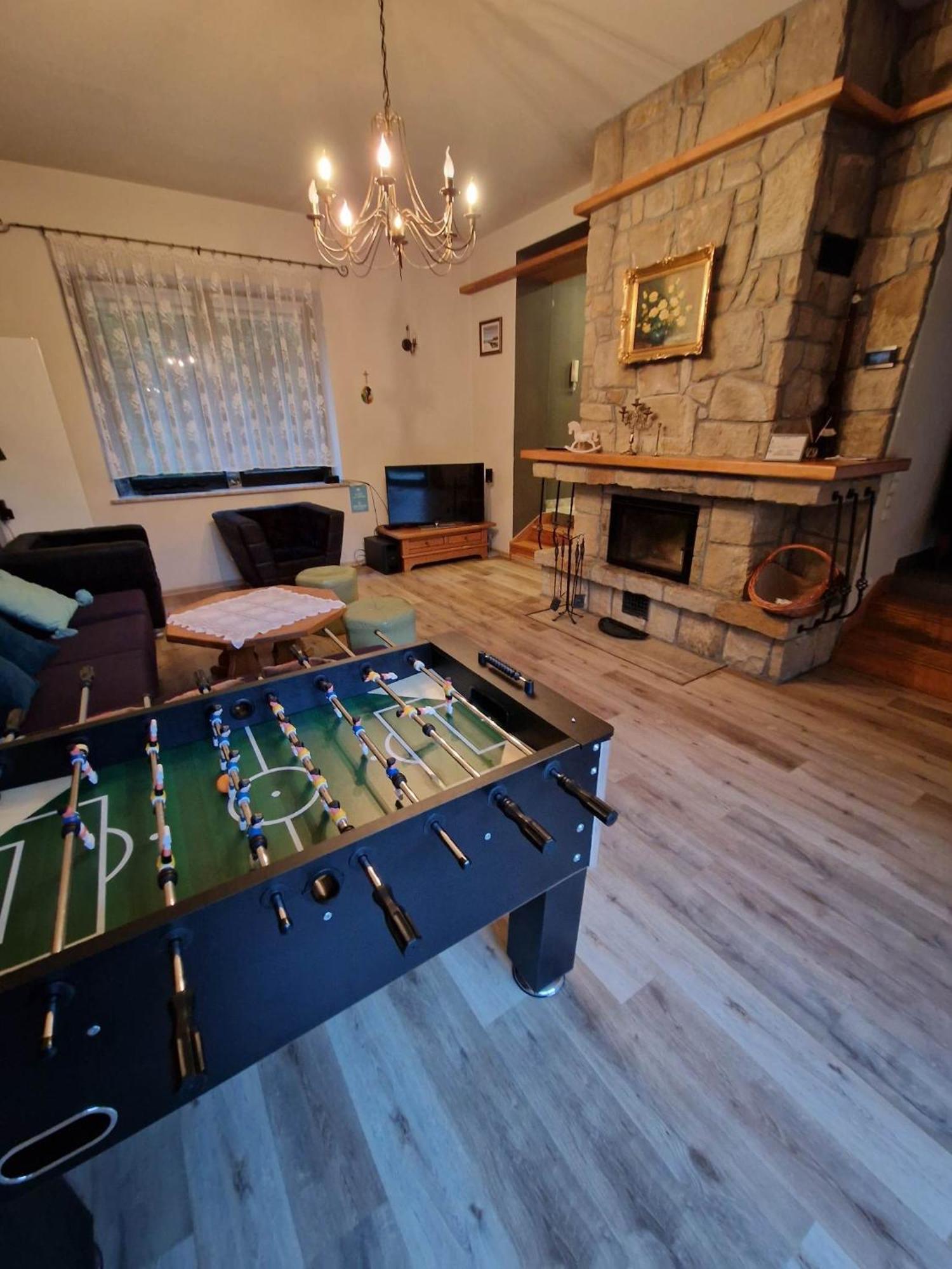 Villa Falsztyn Holiday Home Buitenkant foto