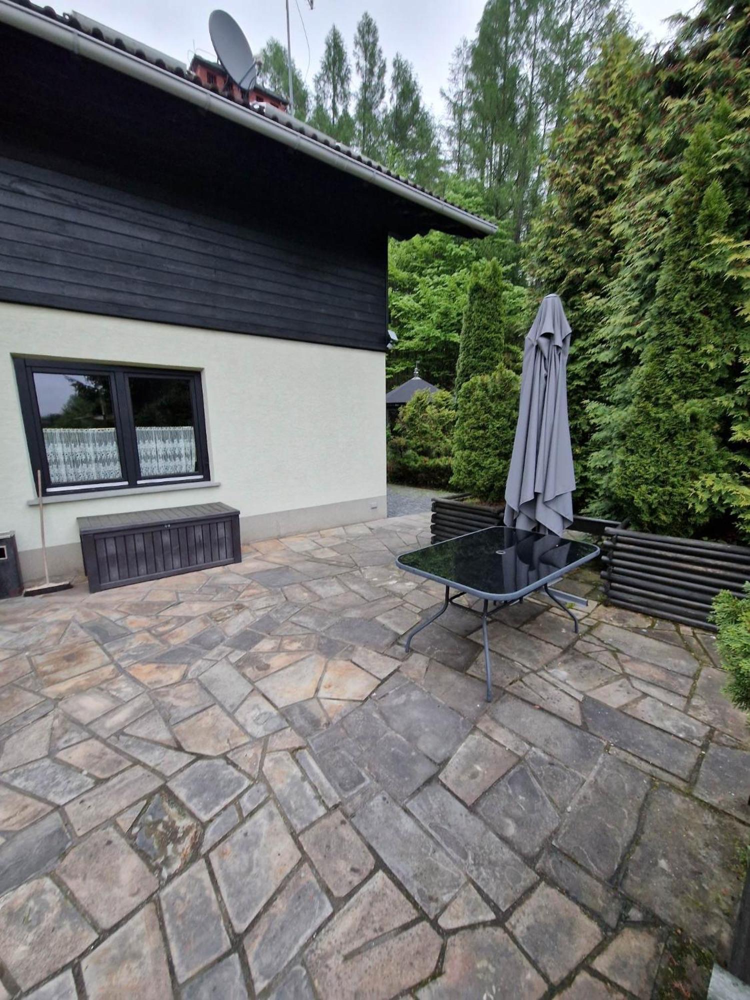 Villa Falsztyn Holiday Home Buitenkant foto